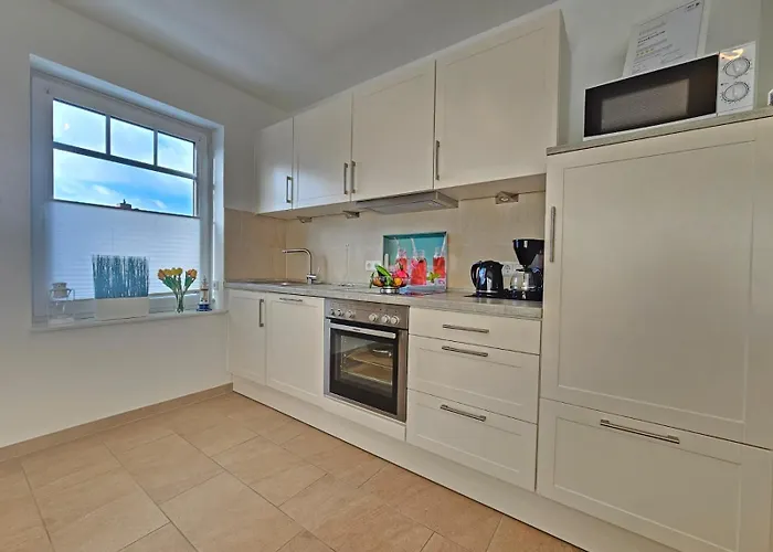 Strandperle Og 公寓 *