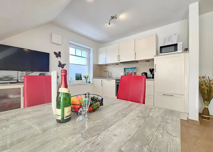 Strandperle Og 诺登