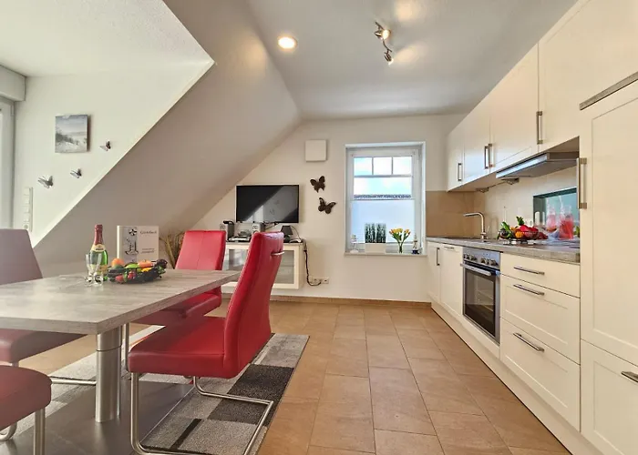 Strandperle Og 公寓 *